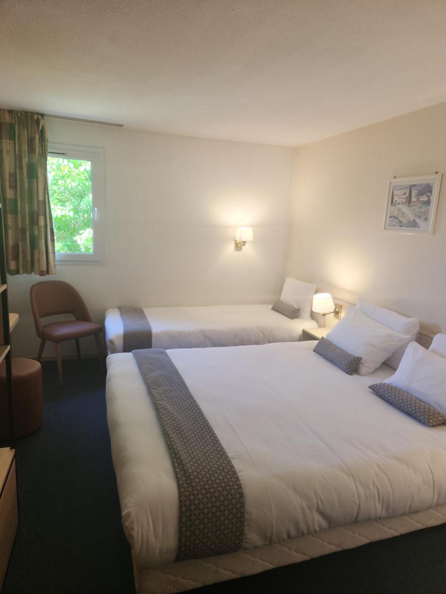 Hotel Nell Saint-Marcel  Eksteriør billede